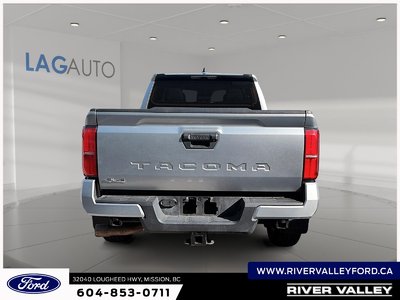 2025 Toyota Tacoma Base — photo 3