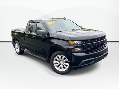2020 Chevrolet SILVERADO 1500 Custom | V8 | Crusie | Cam | 4X4 Inspected Not Perfected :)