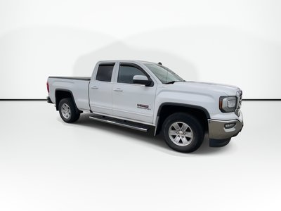 2018 GMC Sierra 1500 SLE | Cam | USB | HtdSeats | RemoteStart Clean CarFax | Local One Owner