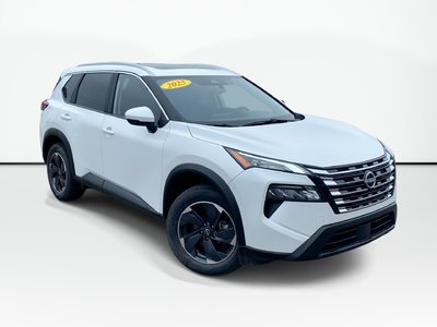 2025 Nissan ROGUE SV MOONROOF