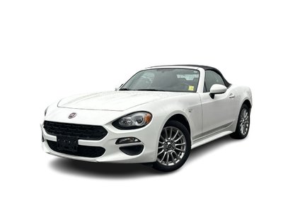 Fiat 124 Spider  2017 à Vancouver, Colombie-Britannique