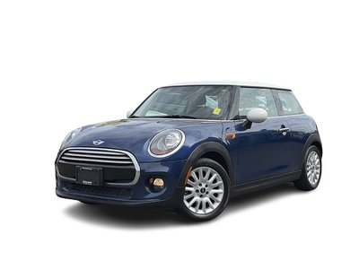 2015 MINI COOPER in North Vancouver, British Columbia