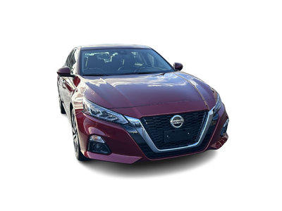 2022 Nissan Altima in North Vancouver, British Columbia