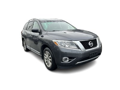 2014 Nissan Pathfinder in Vancouver, British Columbia