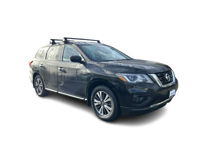 2017 Nissan Pathfinder in Vancouver, British Columbia