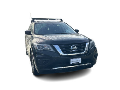 2017 Nissan Pathfinder in Vancouver, British Columbia