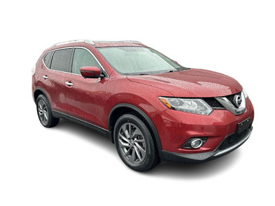 2016 Nissan Rogue in North Vancouver, British Columbia