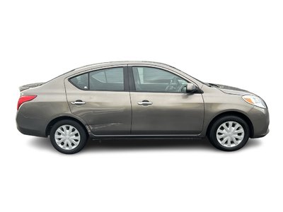 Nissan Versa  2013 à Vancouver, Colombie-Britannique