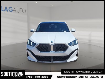 2025 BMW X2 xDrive28i — photo 2