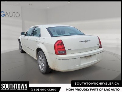 2005 Chrysler 300 300 — photo 4