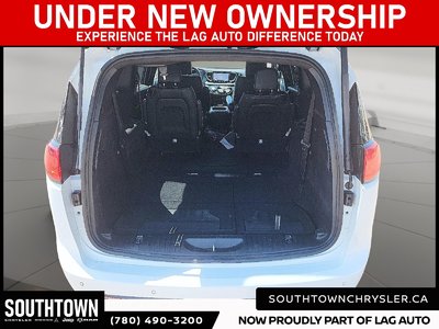 2025 Chrysler Grand Caravan SXT — photo 6
