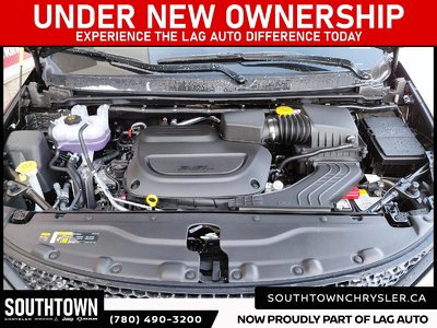 2026 CHRYSLER Grand Caravan SXT — photo 8