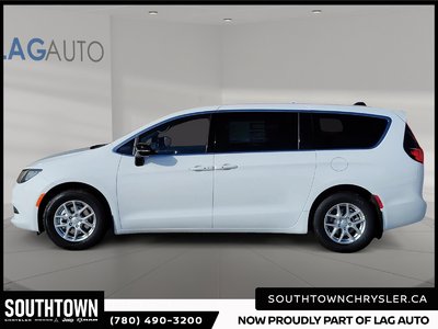 2026 CHRYSLER Grand Caravan SXT — photo 5