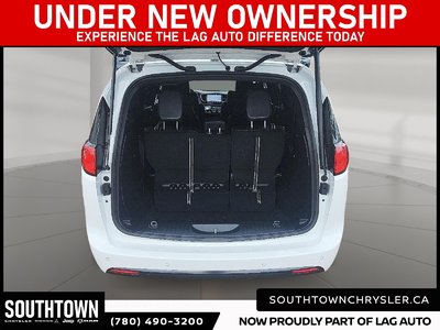 2026 CHRYSLER Grand Caravan SXT — photo 6