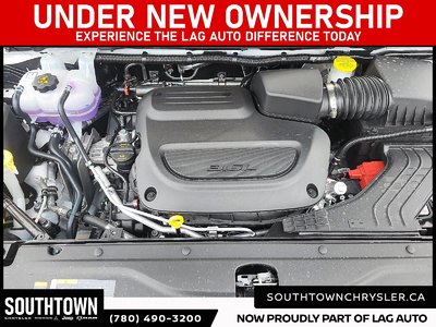 2026 CHRYSLER Grand Caravan SXT — photo 8