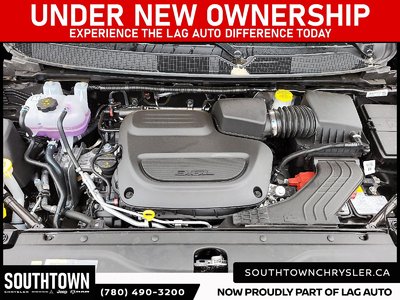 2026 CHRYSLER Grand Caravan SXT — photo 8