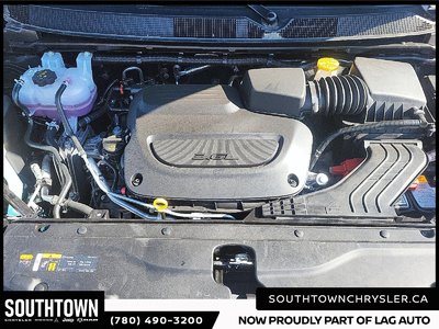 2026 CHRYSLER Grand Caravan SXT — photo 8