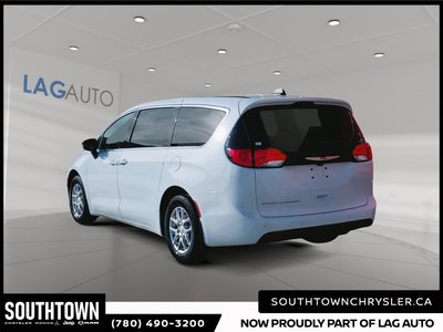 2026 CHRYSLER Grand Caravan SXT — photo 4