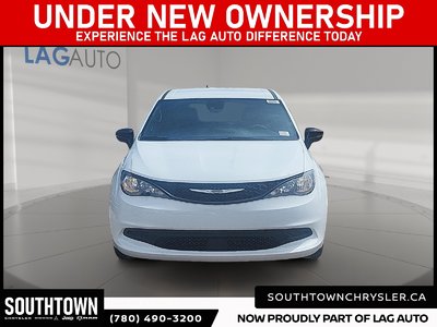2027 CHRYSLER Grand Caravan SXT — photo 2