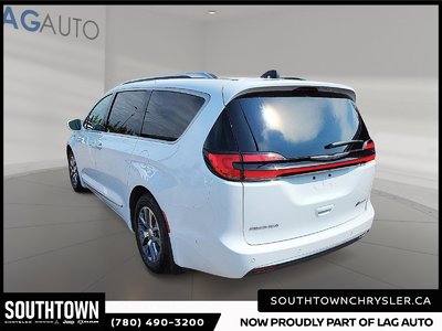 2024 Chrysler Pacifica Hybrid Pinnacle — photo 4