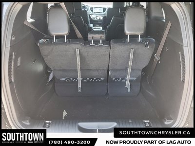 2027 CHRYSLER Pacifica SELECT AWD — photo 6
