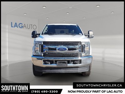 2019 Ford Super Duty F-350 SRW XLT — photo 2