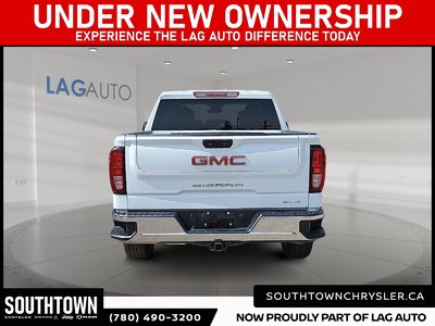 2023 GMC Sierra 1500 SLE — photo 3