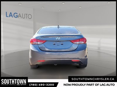 2013 Hyundai Elantra Limited w/Navi — photo 3