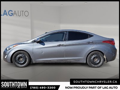 2013 Hyundai Elantra Limited w/Navi — photo 5