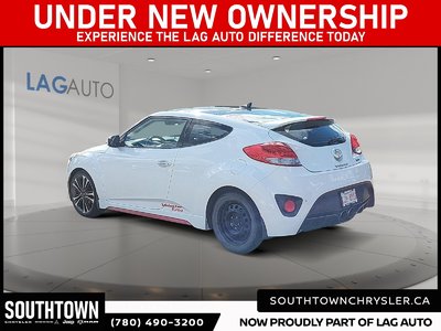 2017 Hyundai Veloster Turbo — photo 4