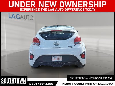 2017 Hyundai Veloster Turbo — photo 3