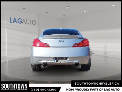 2011 Infiniti G37 Coupe x — photo 3