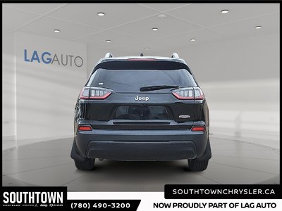 2020 Jeep Cherokee Latitude — photo 5