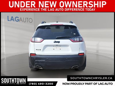 2021 Jeep Cherokee Altitude — photo 3