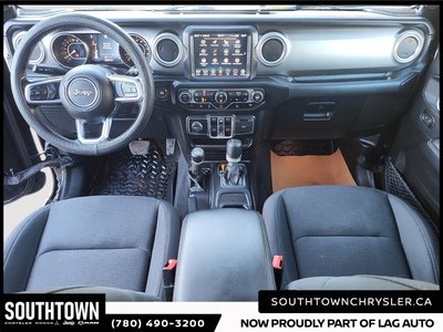 2020 Jeep Wrangler Unlimited Sahara — photo 8