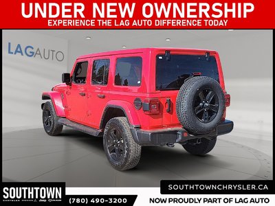 2022 Jeep Wrangler Unlimited Sahara Altitude — photo 4