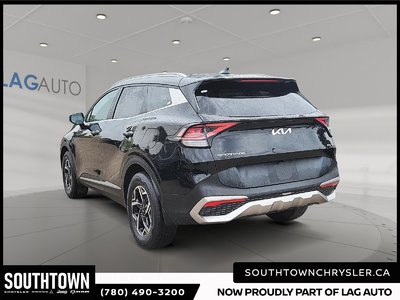 2023 Kia Sportage LX — photo 4