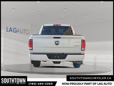 2023 Ram 1500 Classic Express — photo 3