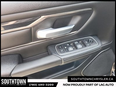 2021 Ram 1500 Sport — photo 8