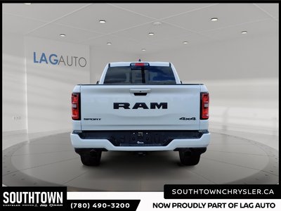 2026 RAM 1500 SPORT — photo 3