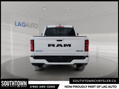 2026 RAM 1500 SPORT — photo 3