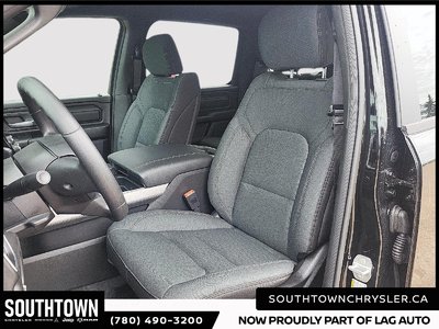 2026 RAM 1500 EXPRESS — photo 8