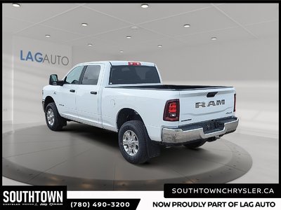 2026 RAM 3500 BIG HORN — photo 4