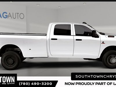 2026 RAM 3500 TRADESMAN — photo 2