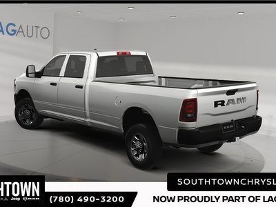 2026 RAM 3500 TRADESMAN — photo 3