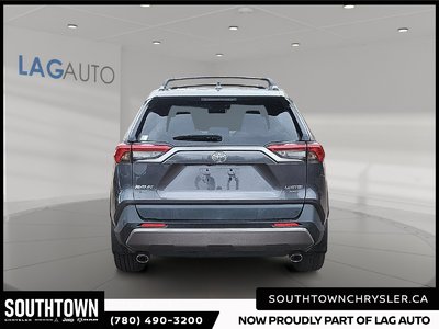 2019 Toyota RAV4 Limited — photo 5