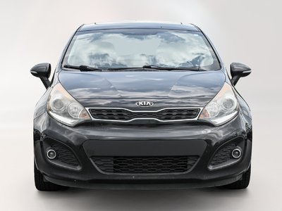 Kia Rio  2014 à Saint-Bruno-de-Montarville, Québec