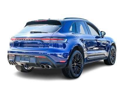 Porsche Macan  2022 à Saint-Bruno-de-Montarville, Québec