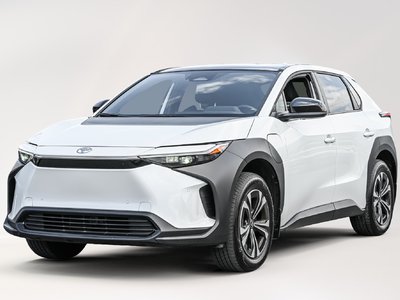 Toyota BZ4X  2023 à Saint-Bruno-de-Montarville, Québec