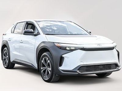 Toyota BZ4X  2023 à Saint-Bruno-de-Montarville, Québec